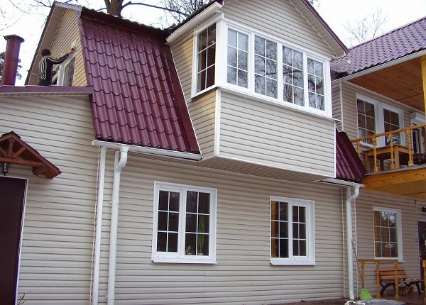 Остекление дачи пластиковыми окнами в Жуковском